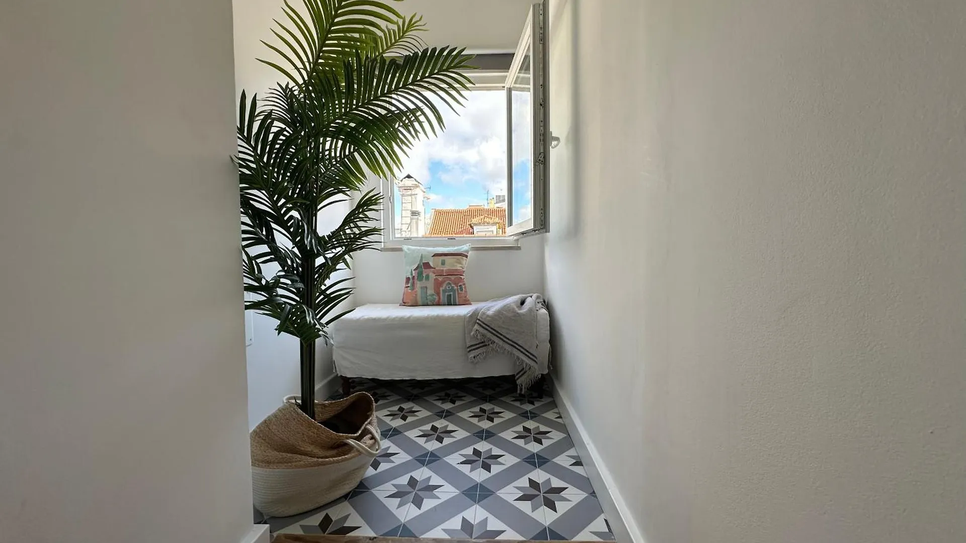 Olivier Premium Apartments - Downtown Lisbon Portugal